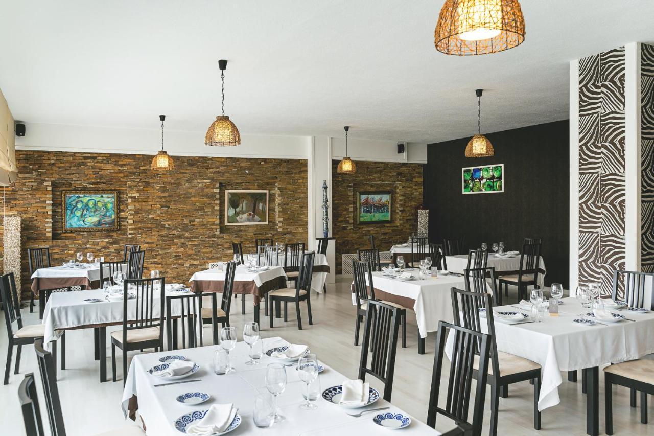 Hotel Voar Ribadeo Ngoại thất bức ảnh