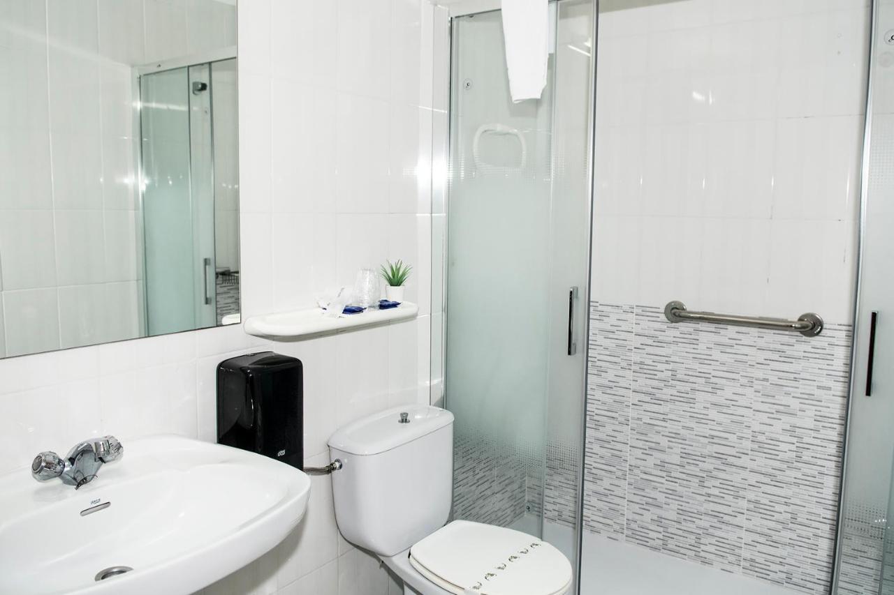 Hotel Voar Ribadeo Ngoại thất bức ảnh